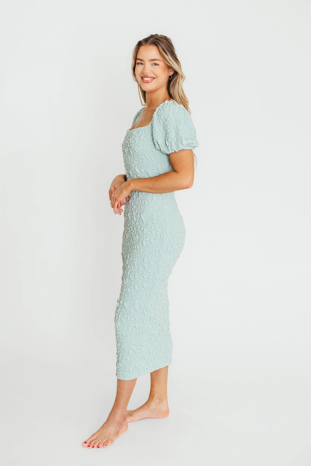 Blakeley Textured Midi Dress in Seafoam- Bump Friendly & Inclusive Sizing (S-3XL)