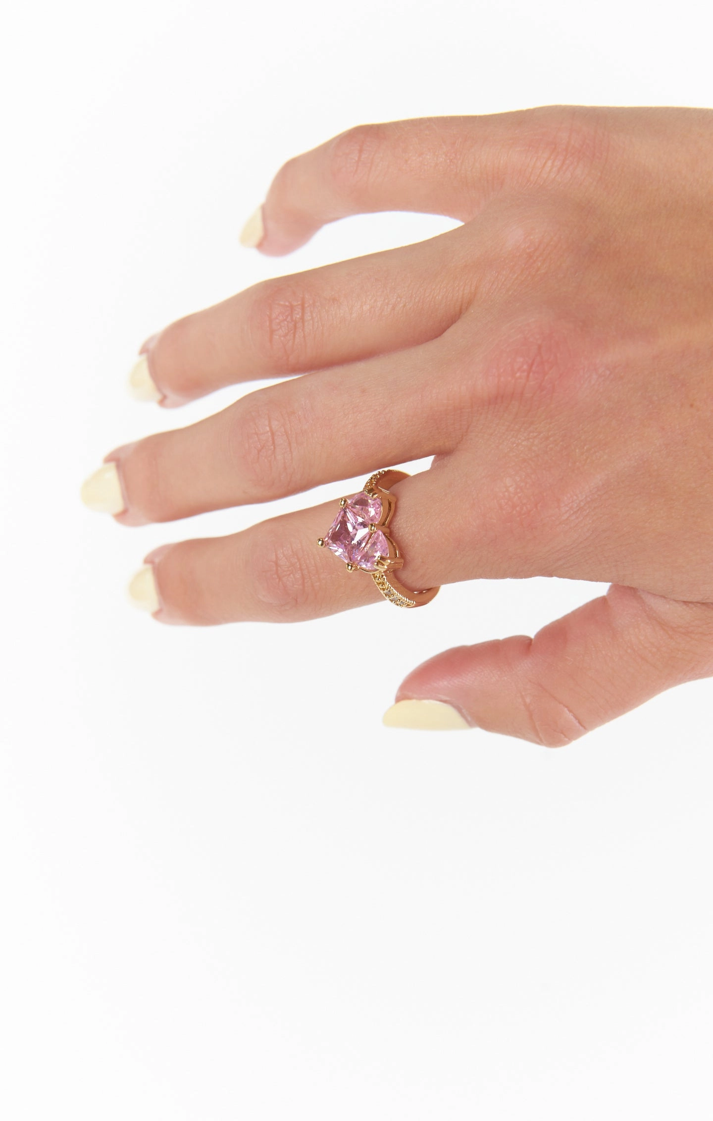 Vanessa Mooney The Romance Ring ~ Pink