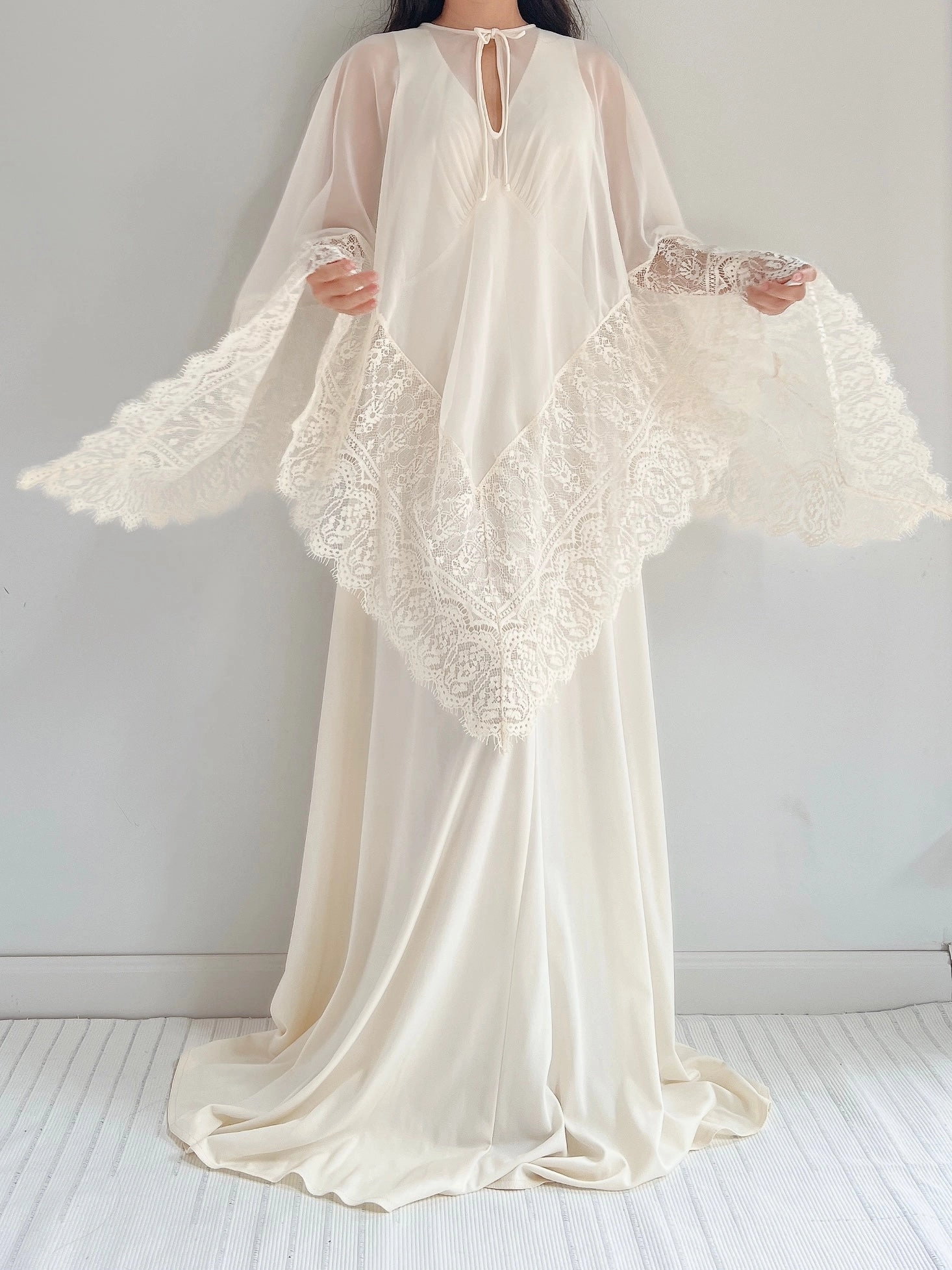 Vintage 2-Piece Chiffon and Jersey Gown - S