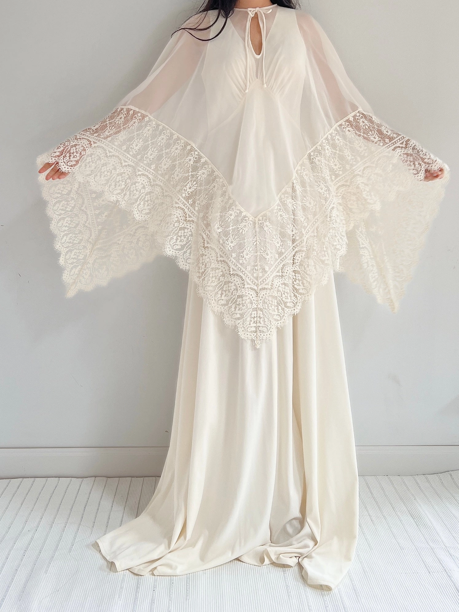 Vintage 2-Piece Chiffon and Jersey Gown - S